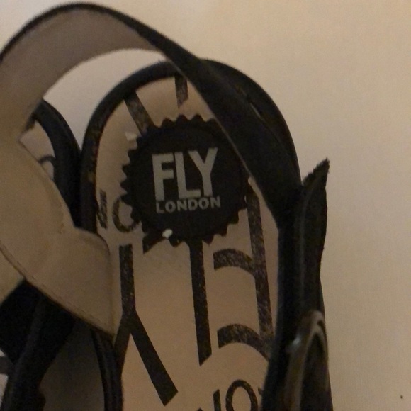 FLY LONDON shoes - Picture 4 of 7